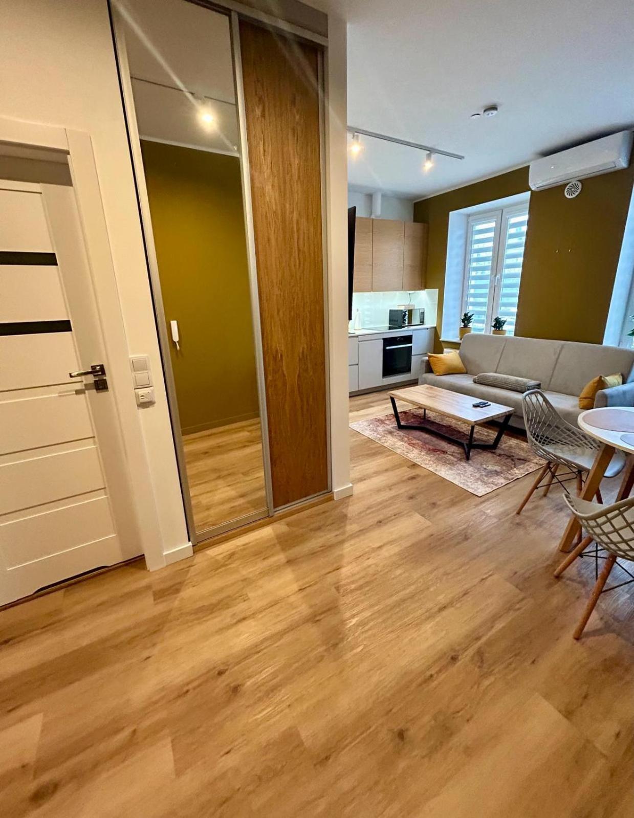 Apartment Targowa L11 Lublin Bagian luar foto