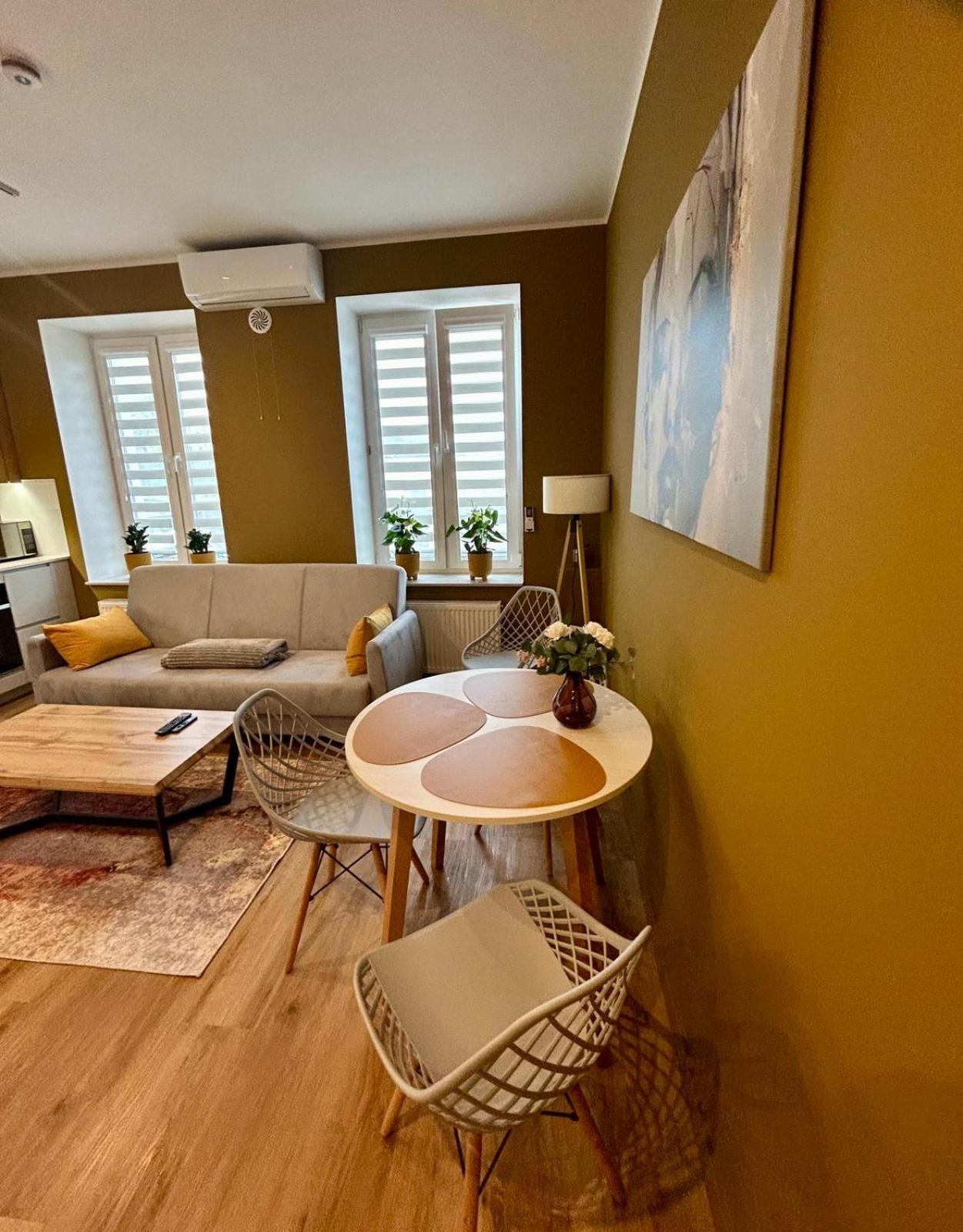 Apartment Targowa L11 Lublin Bagian luar foto